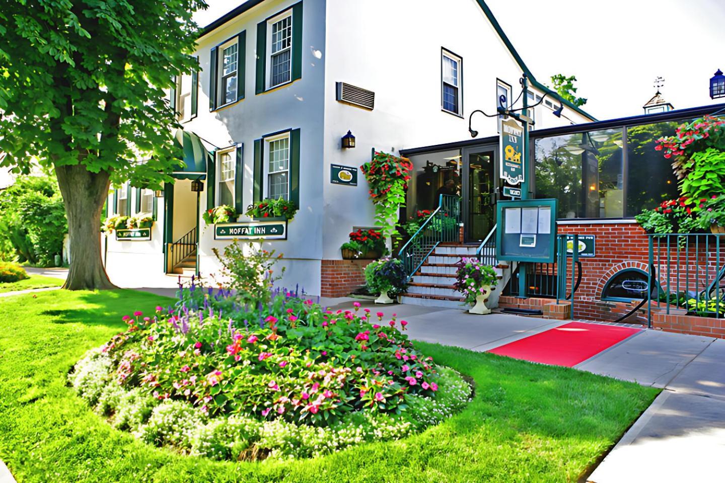 Moffat Inn Niagara-on-the-Lake Екстериор снимка