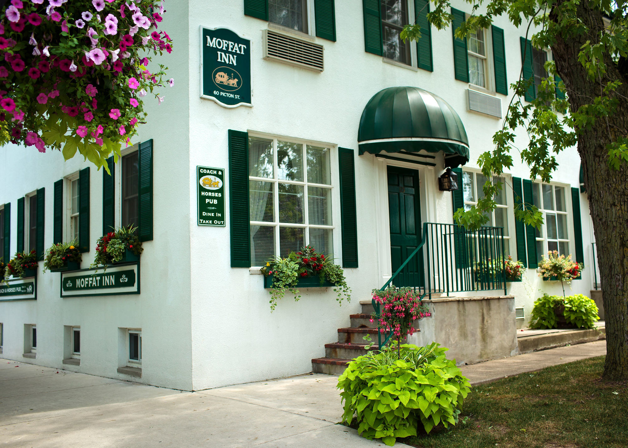 Moffat Inn Niagara-on-the-Lake Екстериор снимка