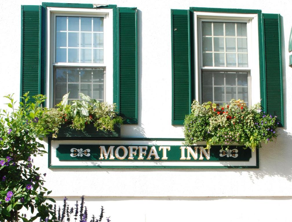 Moffat Inn Niagara-on-the-Lake Екстериор снимка