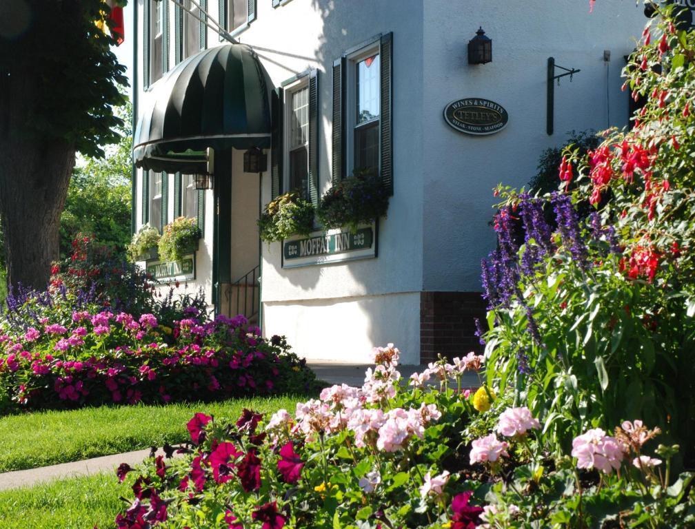 Moffat Inn Niagara-on-the-Lake Екстериор снимка